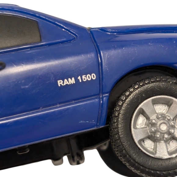 MATCHBOX Pickup Trucks Ford Dodge Ram 4-Piece Set Vintage - Picture 11 of 16